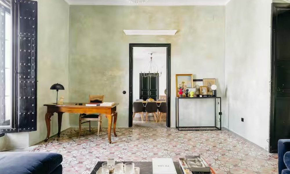 f6937a39-dd12-4da2-beec-7c48b2c5352e